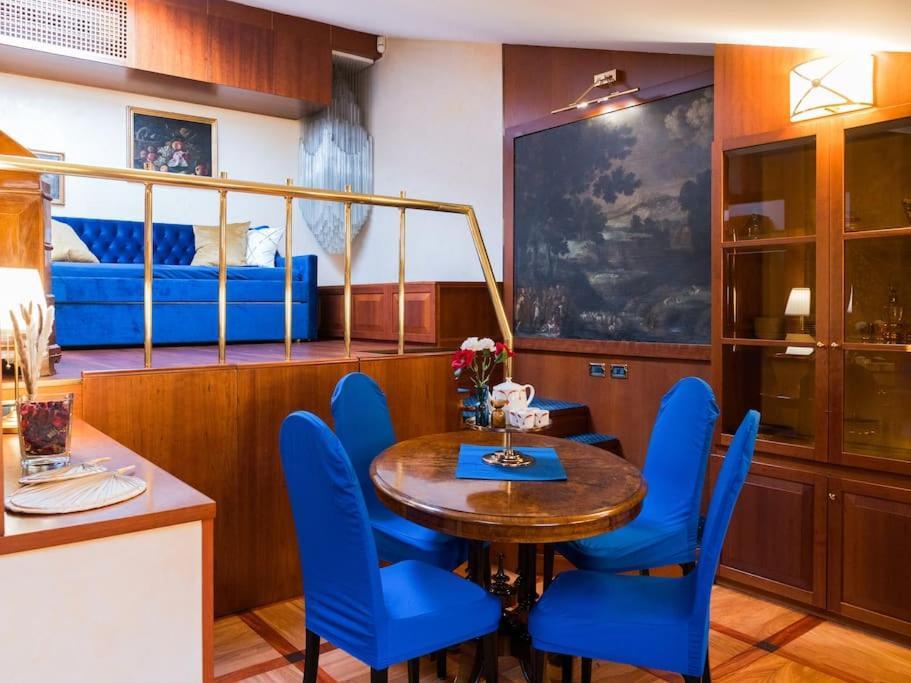 Carbonesi Luxury - Centro Storico Apartamento Bolonha Exterior foto