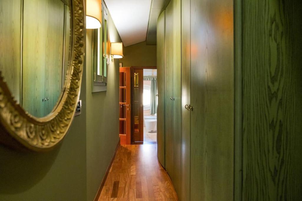 Carbonesi Luxury - Centro Storico Apartamento Bolonha Exterior foto