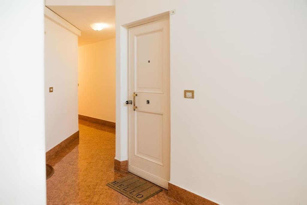 Carbonesi Luxury - Centro Storico Apartamento Bolonha Exterior foto